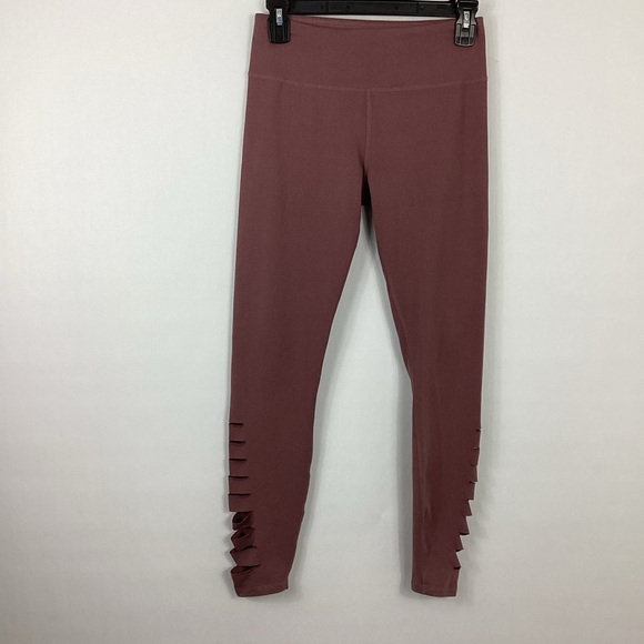 Abercrombie & Fitch Cut Out Leggings Size XS - Picture 1 of 6